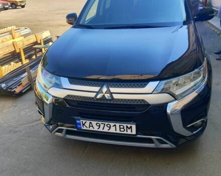 Чорний Міцубісі Аутлендер, об'ємом двигуна 2 л та пробігом 170 тис. км за 19000 $, фото 1 на Automoto.ua
