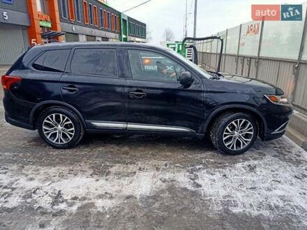 Міцубісі Аутлендер 2017 у Тернополі на Automoto.ua Чорний Міцубісі Аутлендер, об'ємом двигуна 2.36 л та пробігом 175 тис. км за 19900 $, фото 1 на Automoto.ua