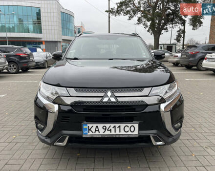 Чорний Міцубісі Аутлендер, об'ємом двигуна 2.36 л та пробігом 153 тис. км за 16450 $, фото 1 на Automoto.ua
