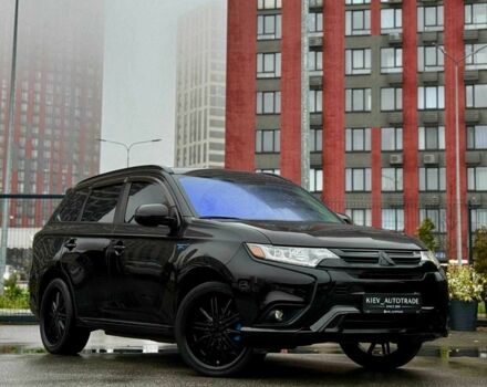 Чорний Міцубісі Аутлендер, об'ємом двигуна 2 л та пробігом 79 тис. км за 22900 $, фото 1 на Automoto.ua
