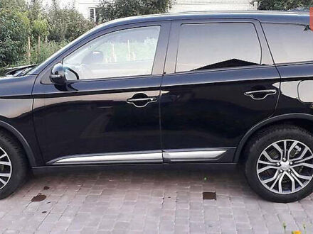 Мицубиси Аутлендер 2018 в Киеве на Automoto.ua Черный Мицубиси Аутлендер, объемом двигателя 2.36 л и пробегом 132 тыс. км за 14600 $, фото 1 на Automoto.ua