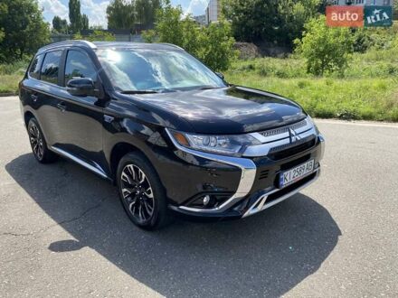 Мицубиси Аутлендер 2018 в Белой Церкве на Automoto.ua Черный Мицубиси Аутлендер, объемом двигателя 2 л и пробегом 120 тыс. км за 16600 $, фото 1 на Automoto.ua