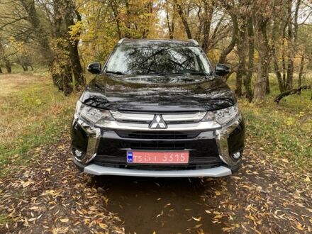 Мицубиси Аутлендер 2018 в Чернигове на Automoto.ua Черный Мицубиси Аутлендер, объемом двигателя 2 л и пробегом 75 тыс. км за 22100 $, фото 1 на Automoto.ua