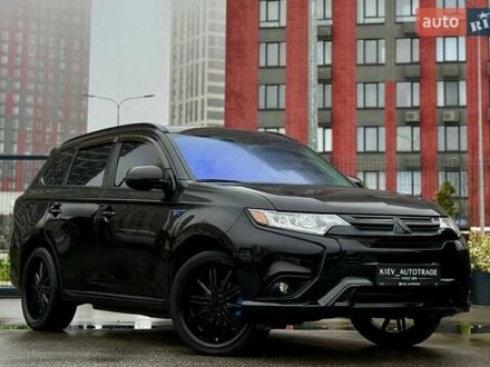 Чорний Міцубісі Аутлендер, об'ємом двигуна 2 л та пробігом 79 тис. км за 22900 $, фото 1 на Automoto.ua