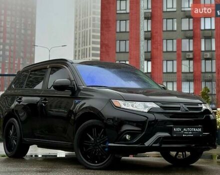 Чорний Міцубісі Аутлендер, об'ємом двигуна 2 л та пробігом 79 тис. км за 22900 $, фото 1 на Automoto.ua