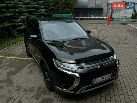 Мицубиси Аутлендер 2019 в Киеве на Automoto.ua Черный Мицубиси Аутлендер, объемом двигателя 2 л и пробегом 153 тыс. км за 19300 $, фото 1 на Automoto.ua