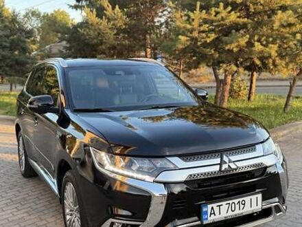 Мицубиси Аутлендер 2019 в Ивано-Франковске на Automoto.ua Черный Мицубиси Аутлендер, объемом двигателя 2 л и пробегом 22 тыс. км за 23800 $, фото 1 на Automoto.ua