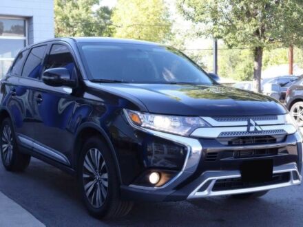 Мицубиси Аутлендер 2019 в Львове на Automoto.ua Черный Мицубиси Аутлендер, объемом двигателя 2.4 л и пробегом 30 тыс. км за 14300 $, фото 1 на Automoto.ua