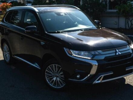Мицубиси Аутлендер 2020 в Днепре (Днепропетровске) на Automoto.ua Черный Мицубиси Аутлендер, объемом двигателя 2 л и пробегом 32 тыс. км за 13200 $, фото 1 на Automoto.ua