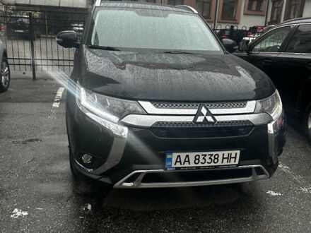 Чорний Міцубісі Аутлендер, об'ємом двигуна 2.36 л та пробігом 74 тис. км за 26000 $, фото 1 на Automoto.ua