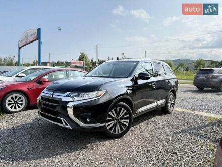 Мицубиси Аутлендер 2020 в Львове на Automoto.ua Черный Мицубиси Аутлендер, объемом двигателя 2.36 л и пробегом 132 тыс. км за 16900 $, фото 1 на Automoto.ua
