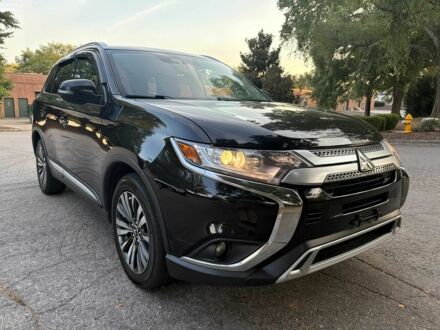 Чорний Міцубісі Аутлендер, об'ємом двигуна 2.4 л та пробігом 32 тис. км за 8000 $, фото 1 на Automoto.ua