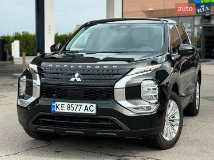 Мицубиси Аутлендер 2021 в Киеве на Automoto.ua Черный Мицубиси Аутлендер, объемом двигателя 2.49 л и пробегом 45 тыс. км за 21800 $, фото 1 на Automoto.ua
