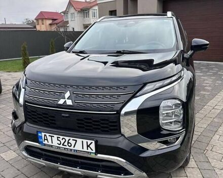 Черный Мицубиси Аутлендер, объемом двигателя 2.49 л и пробегом 69 тыс. км за 25500 $, фото 1 на Automoto.ua