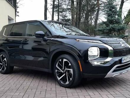 Черный Мицубиси Аутлендер, объемом двигателя 2.5 л и пробегом 69 тыс. км за 24500 $, фото 1 на Automoto.ua