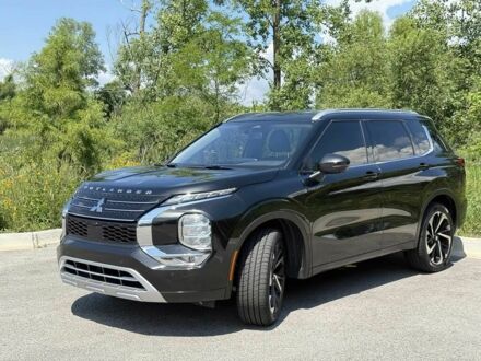 Міцубісі Аутлендер 2022 у Одесі на Automoto.ua Чорний Міцубісі Аутлендер, об'ємом двигуна 2.5 л та пробігом 19 тис. км за 8400 $, фото 1 на Automoto.ua