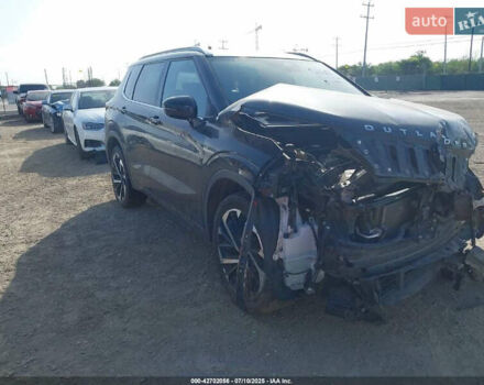 Черный Мицубиси Аутлендер, объемом двигателя 2.5 л и пробегом 50 тыс. км за 12300 $, фото 1 на Automoto.ua