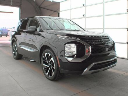 Черный Мицубиси Аутлендер, объемом двигателя 2.4 л и пробегом 65 тыс. км за 20200 $, фото 1 на Automoto.ua