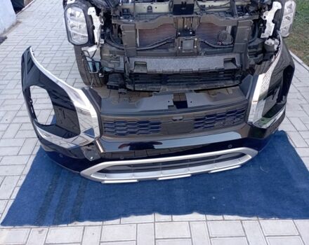 Черный Мицубиси Аутлендер, объемом двигателя 0 л и пробегом 15 тыс. км за 500 $, фото 1 на Automoto.ua