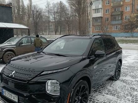 Чорний Міцубісі Аутлендер, об'ємом двигуна 2.36 л та пробігом 1 тис. км за 44300 $, фото 1 на Automoto.ua