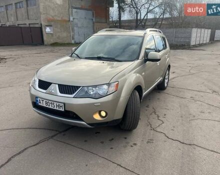 Коричневий Міцубісі Аутлендер, об'ємом двигуна 1.97 л та пробігом 290 тис. км за 8200 $, фото 1 на Automoto.ua