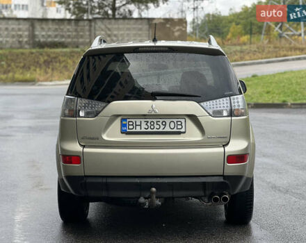 Мицубиси Аутлендер 2007 в Харькове на Automoto.ua Коричневый Мицубиси Аутлендер, объемом двигателя 2 л и пробегом 260 тыс. км за 7600 $, фото 5 на Automoto.ua