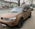 Міцубісі Аутлендер 2007 у Києві на Automoto.ua Коричневий Міцубісі Аутлендер, об'ємом двигуна 2 л та пробігом 272 тис. км за 4000 $, фото 1 на Automoto.ua