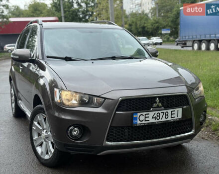 Коричневий Міцубісі Аутлендер, об'ємом двигуна 2.36 л та пробігом 200 тис. км за 9150 $, фото 2 на Automoto.ua