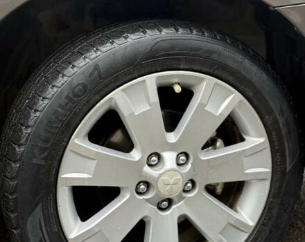 Коричневий Міцубісі Аутлендер, об'ємом двигуна 2.36 л та пробігом 200 тис. км за 9150 $, фото 15 на Automoto.ua