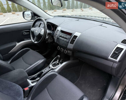 Коричневий Міцубісі Аутлендер, об'ємом двигуна 2.2 л та пробігом 235 тис. км за 10600 $, фото 33 на Automoto.ua