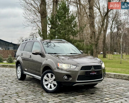Коричневый Мицубиси Аутлендер, объемом двигателя 2.18 л и пробегом 208 тыс. км за 10555 $, фото 37 на Automoto.ua