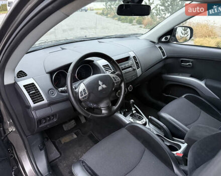 Коричневий Міцубісі Аутлендер, об'ємом двигуна 2.2 л та пробігом 235 тис. км за 10600 $, фото 40 на Automoto.ua