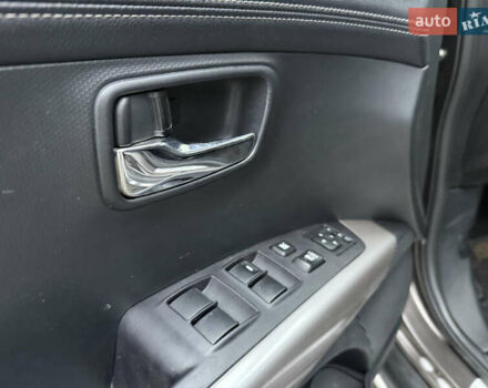 Коричневий Міцубісі Аутлендер, об'ємом двигуна 2.2 л та пробігом 235 тис. км за 10600 $, фото 42 на Automoto.ua