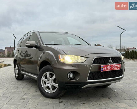 Коричневий Міцубісі Аутлендер, об'ємом двигуна 2.2 л та пробігом 235 тис. км за 10600 $, фото 19 на Automoto.ua