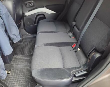 Коричневый Мицубиси Аутлендер, объемом двигателя 2.2 л и пробегом 210 тыс. км за 11500 $, фото 11 на Automoto.ua