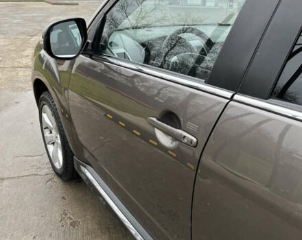 Коричневый Мицубиси Аутлендер, объемом двигателя 1.97 л и пробегом 268 тыс. км за 11300 $, фото 6 на Automoto.ua