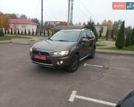 Коричневий Міцубісі Аутлендер, об'ємом двигуна 2.2 л та пробігом 240 тис. км за 10900 $, фото 8 на Automoto.ua