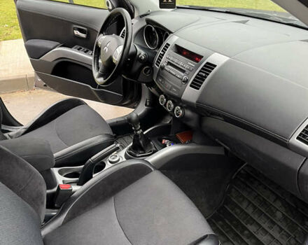 Коричневый Мицубиси Аутлендер, объемом двигателя 1.97 л и пробегом 268 тыс. км за 11300 $, фото 11 на Automoto.ua