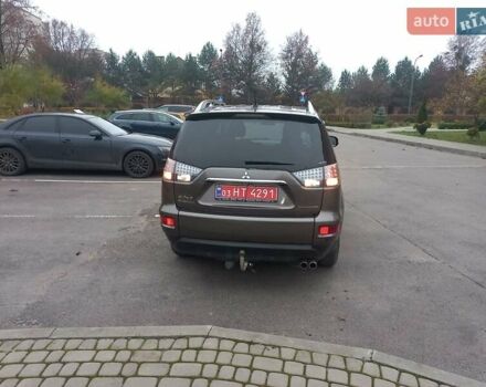 Коричневий Міцубісі Аутлендер, об'ємом двигуна 2.2 л та пробігом 240 тис. км за 10900 $, фото 2 на Automoto.ua