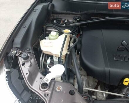 Коричневий Міцубісі Аутлендер, об'ємом двигуна 2.2 л та пробігом 240 тис. км за 10900 $, фото 23 на Automoto.ua