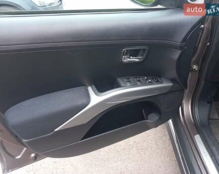 Коричневий Міцубісі Аутлендер, об'ємом двигуна 2.2 л та пробігом 240 тис. км за 10900 $, фото 21 на Automoto.ua