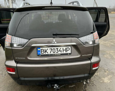 Коричневый Мицубиси Аутлендер, объемом двигателя 1.97 л и пробегом 268 тыс. км за 11300 $, фото 13 на Automoto.ua