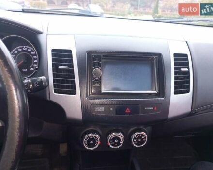 Коричневий Міцубісі Аутлендер, об'ємом двигуна 2.2 л та пробігом 240 тис. км за 10900 $, фото 26 на Automoto.ua