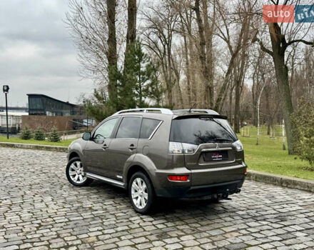 Коричневый Мицубиси Аутлендер, объемом двигателя 2.18 л и пробегом 208 тыс. км за 10555 $, фото 50 на Automoto.ua