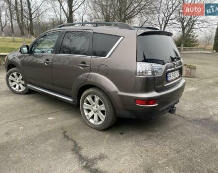 Коричневий Міцубісі Аутлендер, об'ємом двигуна 2.2 л та пробігом 266 тис. км за 11000 $, фото 8 на Automoto.ua