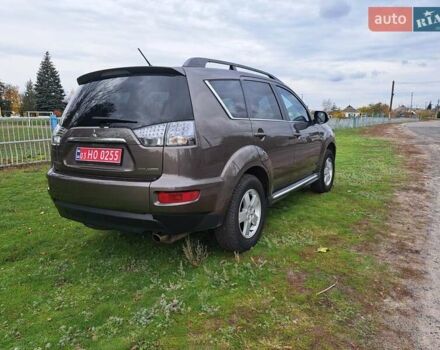 Міцубісі Аутлендер 2010 у Харкові на Automoto.ua Коричневий Міцубісі Аутлендер, об'ємом двигуна 2 л та пробігом 207 тис. км за 10950 $, фото 19 на Automoto.ua