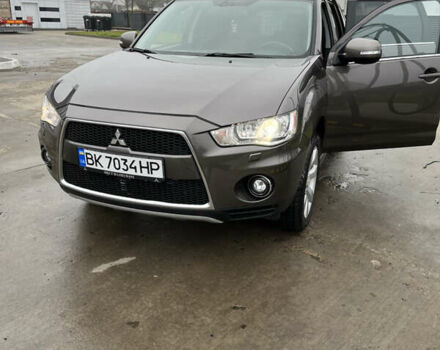 Коричневый Мицубиси Аутлендер, объемом двигателя 1.97 л и пробегом 268 тыс. км за 11300 $, фото 8 на Automoto.ua