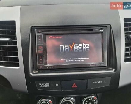 Міцубісі Аутлендер 2010 у Харкові на Automoto.ua Коричневий Міцубісі Аутлендер, об'ємом двигуна 2 л та пробігом 207 тис. км за 10950 $, фото 20 на Automoto.ua