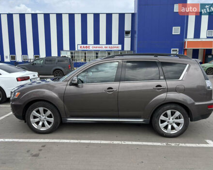 Коричневый Мицубиси Аутлендер, объемом двигателя 2.18 л и пробегом 259 тыс. км за 10900 $, фото 18 на Automoto.ua
