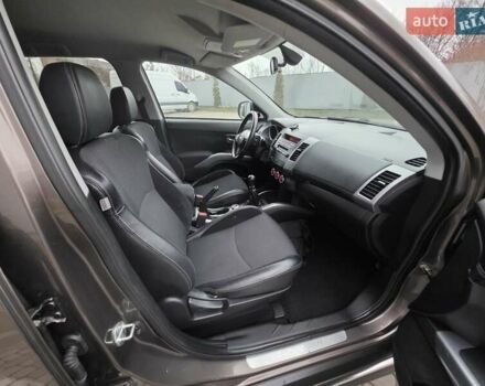 Коричневий Міцубісі Аутлендер, об'ємом двигуна 2.2 л та пробігом 192 тис. км за 11450 $, фото 49 на Automoto.ua